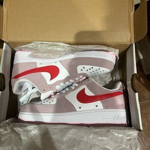 NEW Airforce 1_Vday Edition